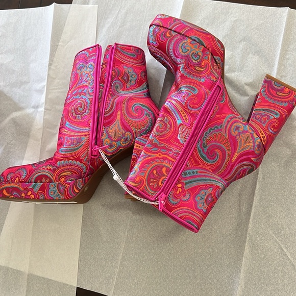GB So-Retro Satin Paisley Jacquard Platform Block Heel Booties - Picture 7 of 11